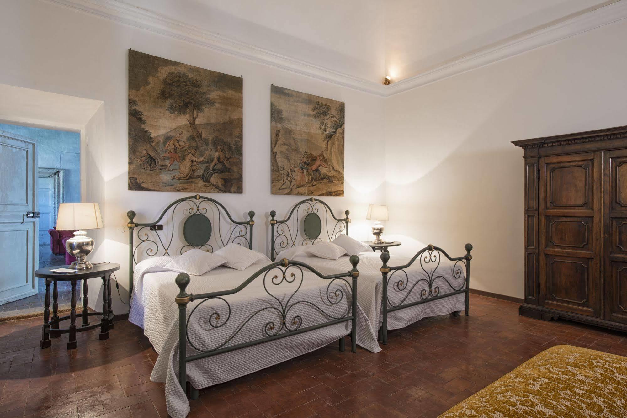 Готель Residenza Principi Ruspoli Черветері Екстер'єр фото