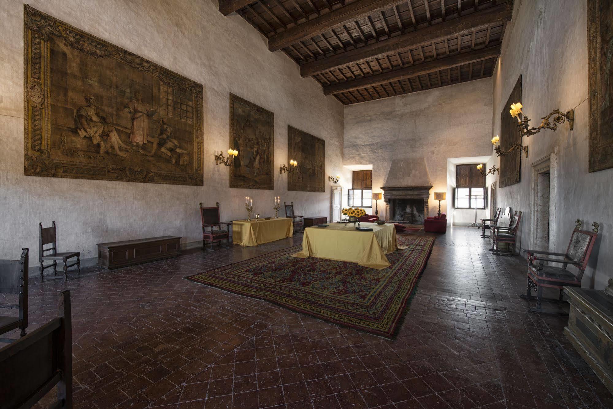 Готель Residenza Principi Ruspoli Черветері Екстер'єр фото