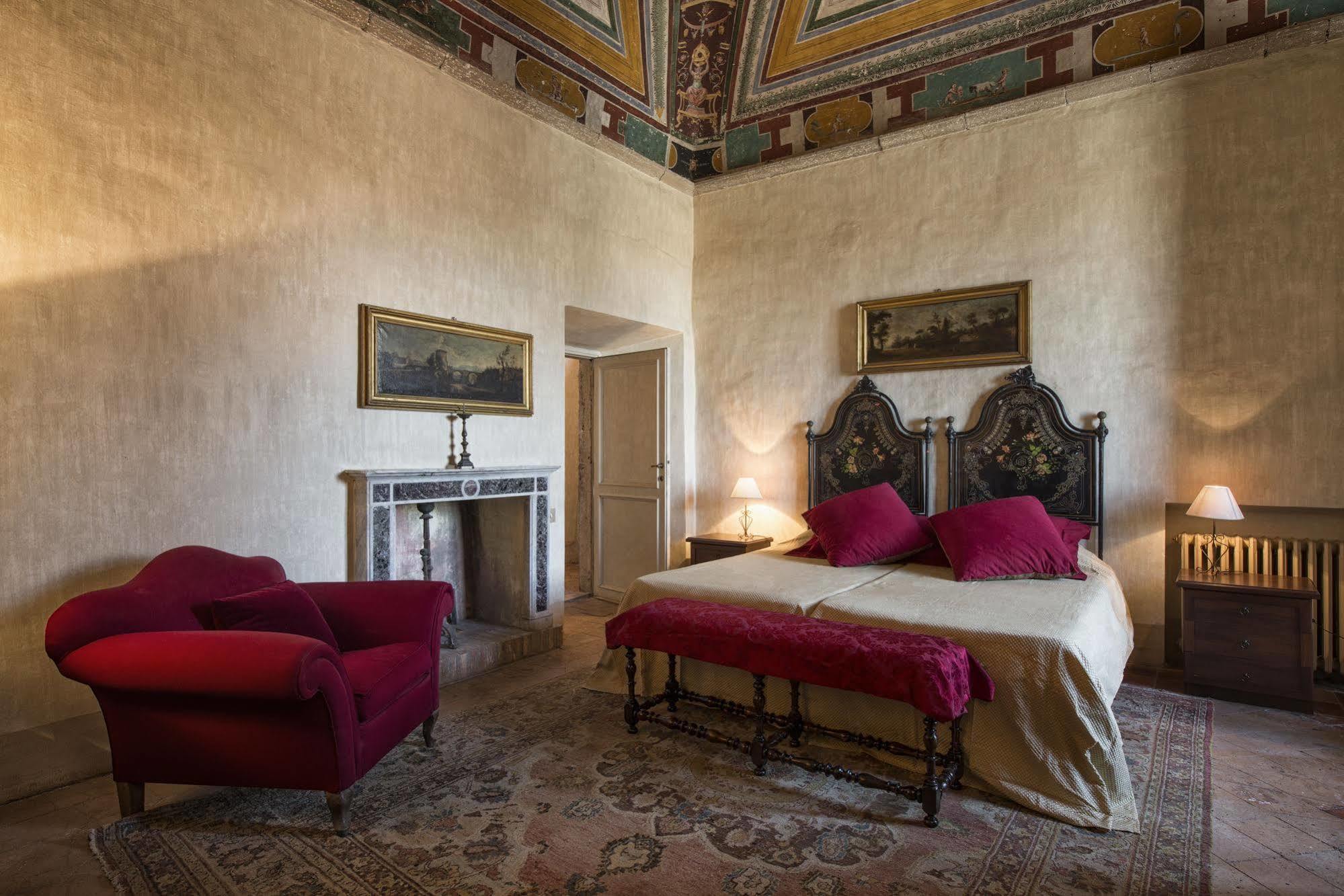 Готель Residenza Principi Ruspoli Черветері Екстер'єр фото