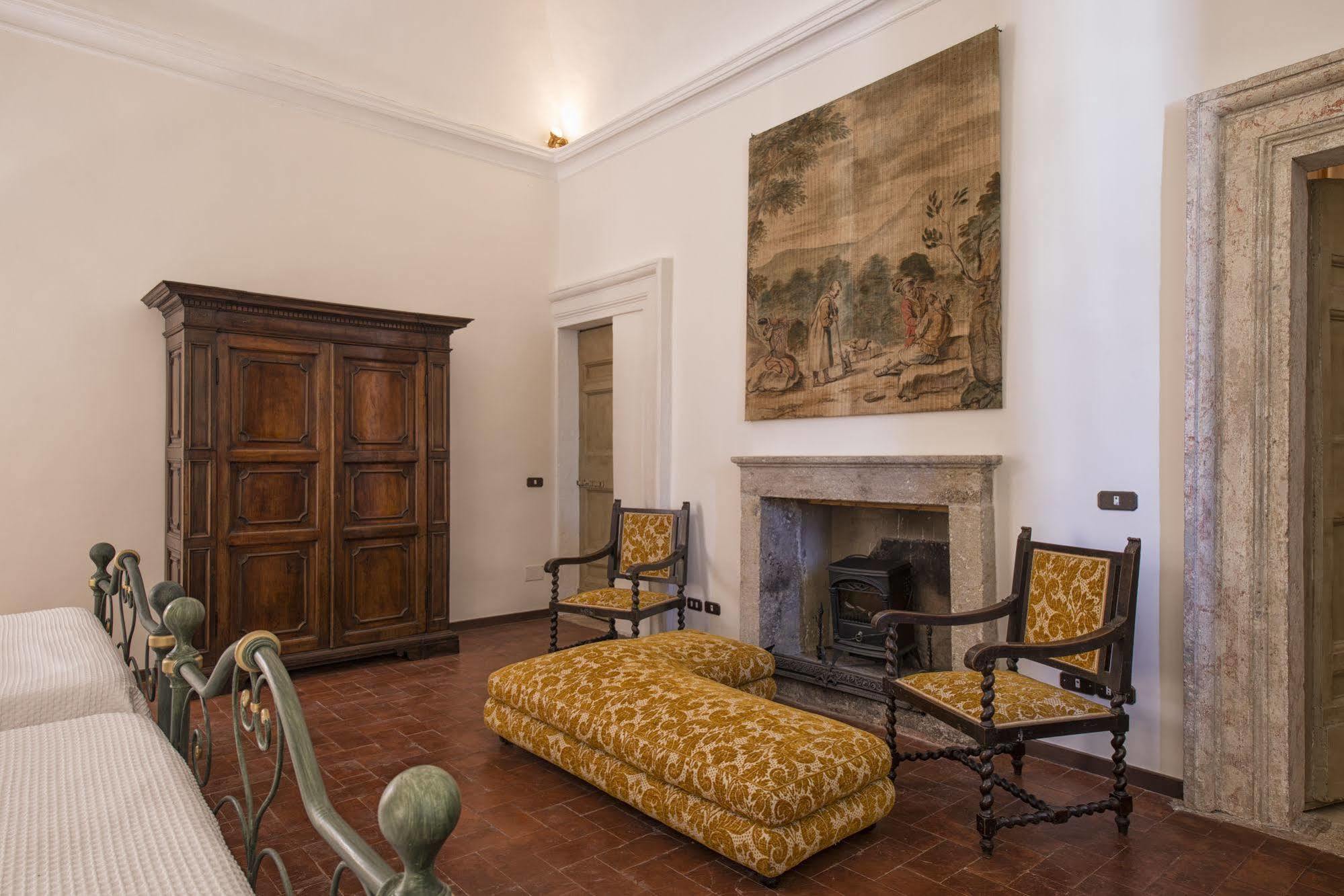 Готель Residenza Principi Ruspoli Черветері Екстер'єр фото